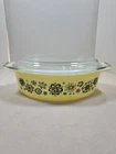Vintage 1957 Pressed Flowers Yellow #045 2 ½ Qt Casserole Dish w/Lid
