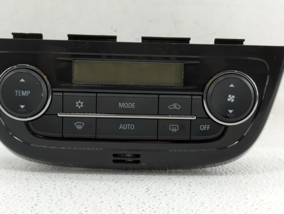 Mitsubishi Mirage 1997-2002 calefacción climatización temperatura fabricante original KWB0M Foto 4 de 4