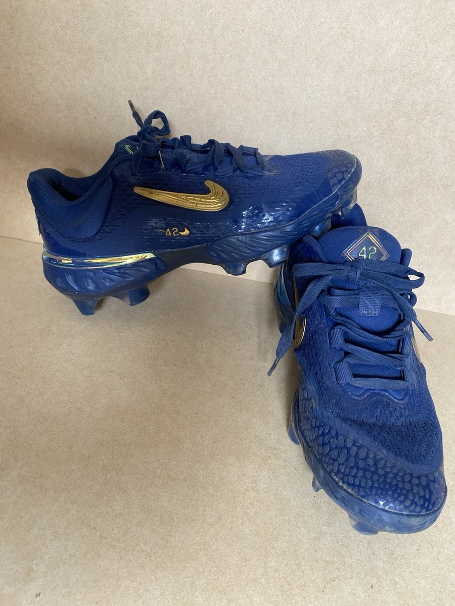 Nike Blue 8.5 US Baseball & Softball Shoes & Cleats for Men  display picture 3