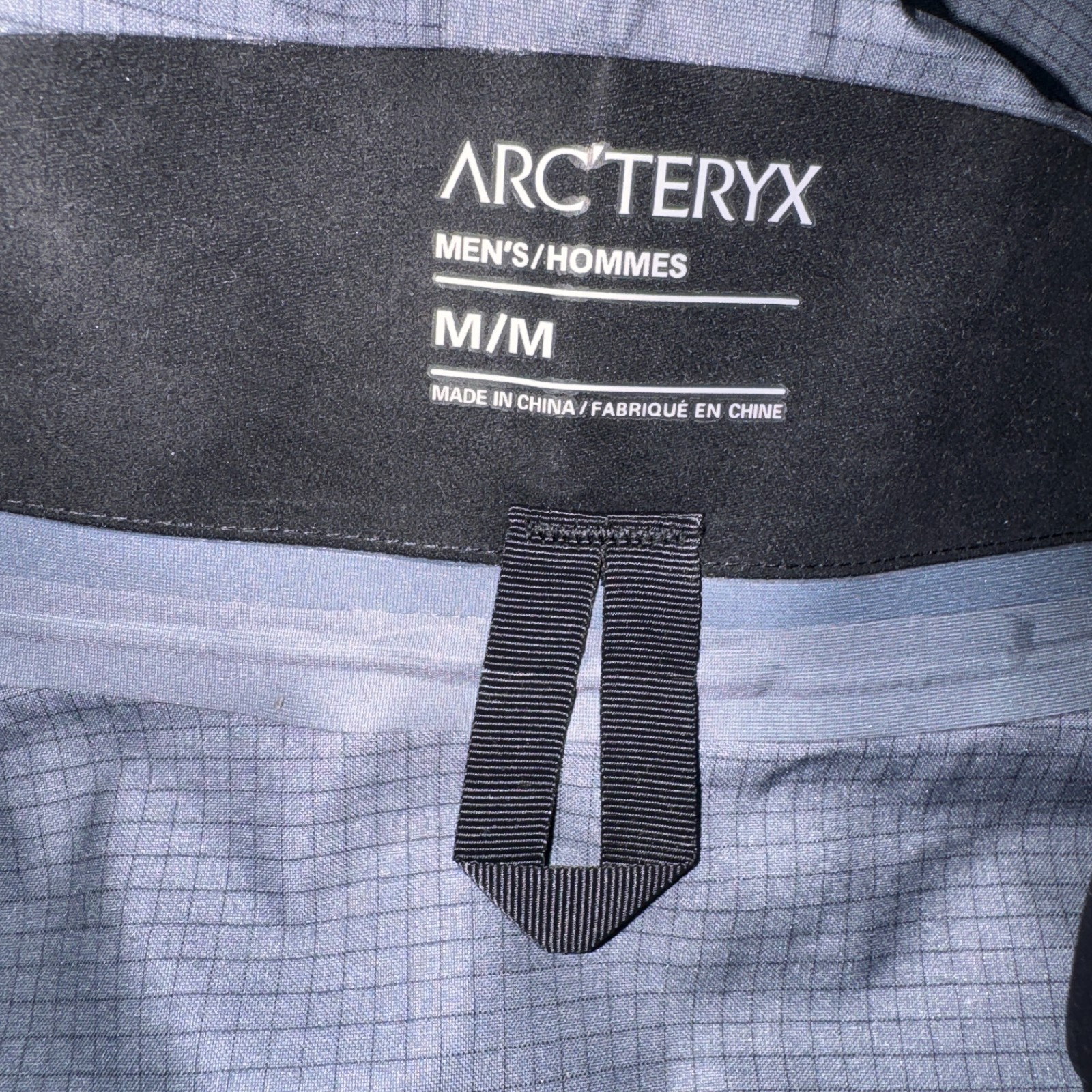 Arc’teryx Alpha SV Gore-Tex Pro Jacket Blue/Black/Loadstar MEDIUM BNWT RRP£800 image 4