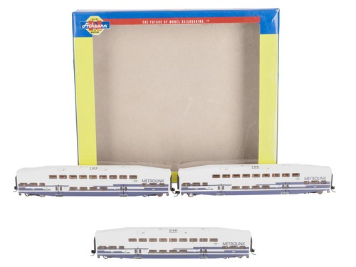 Autobús Bombardier Athearn 10178 escala N Metrolink (juego de 3) EX/caja | Condition: Used