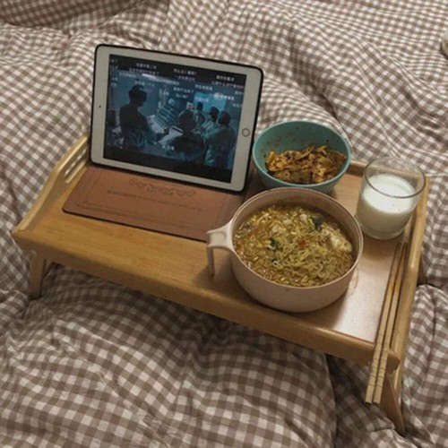 Foldable Laptop Stand & Breakfast Tray - Cozy Bedroom Desk - 第 4/13 張圖片