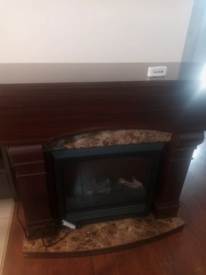 Electric Fireplace Heater With Mantel 43Lx39Hx14D. Freestanding - Image 3 of 4