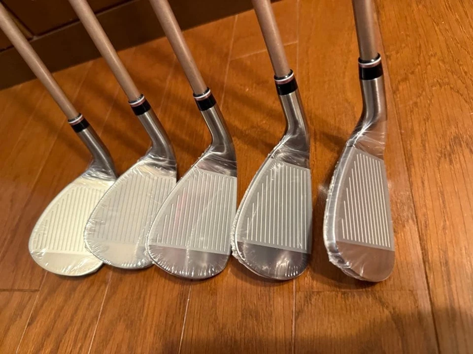 Unused Ladies DUNLOP XXIO 12 5pcs Iron Set 7-9/P.S Flex-A MP1200 No H/C - Image 3 of 4