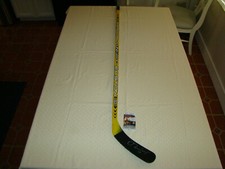 Ruslan Fedotenko Hand Signed His Hockey Stick JSA #NN01432 Flyers Lightning NHL