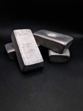 Lingots d'aluminium fabrication artisanale, coulés en France