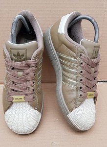 superstar khaki