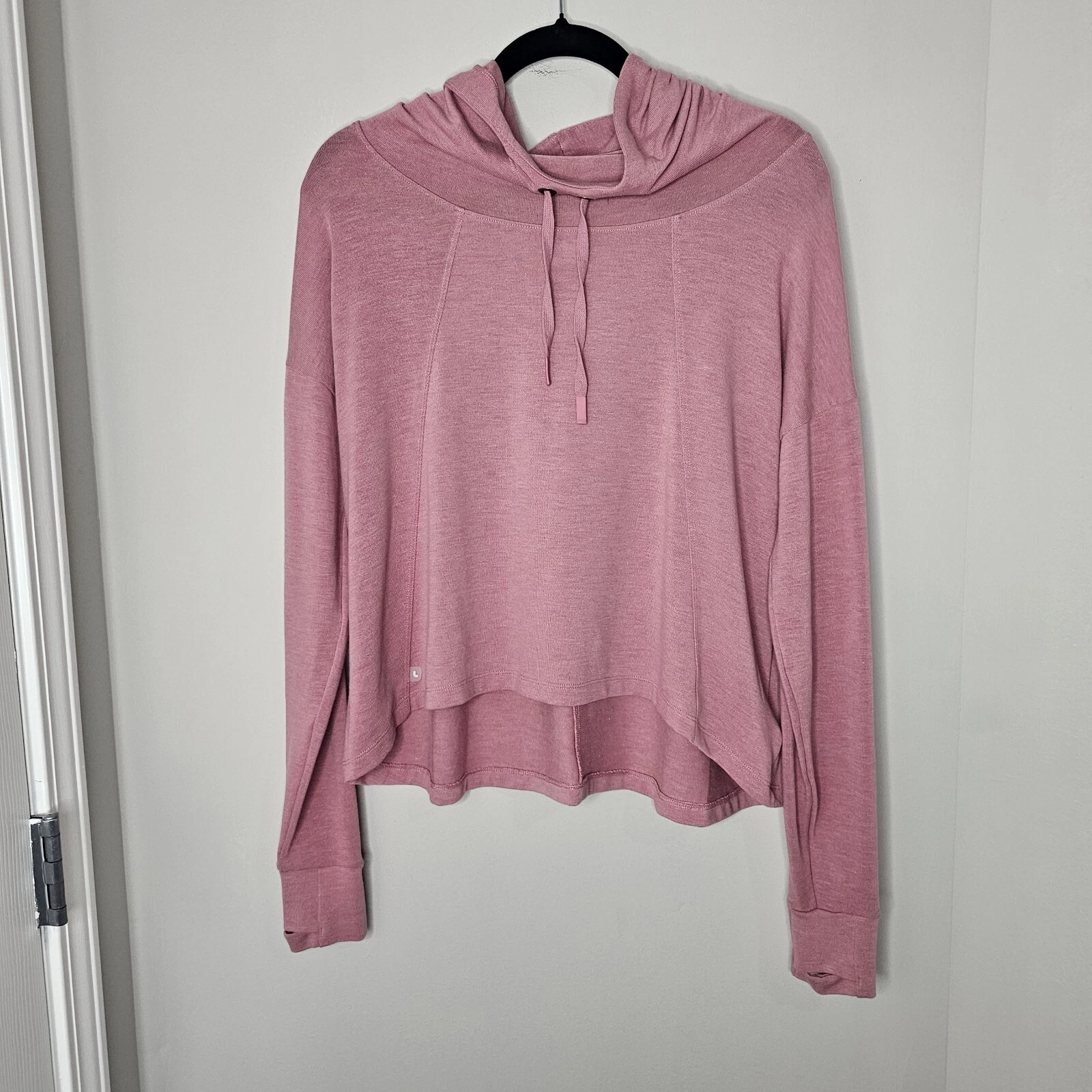 lole downtown pullover cropped thumbholes hoodie