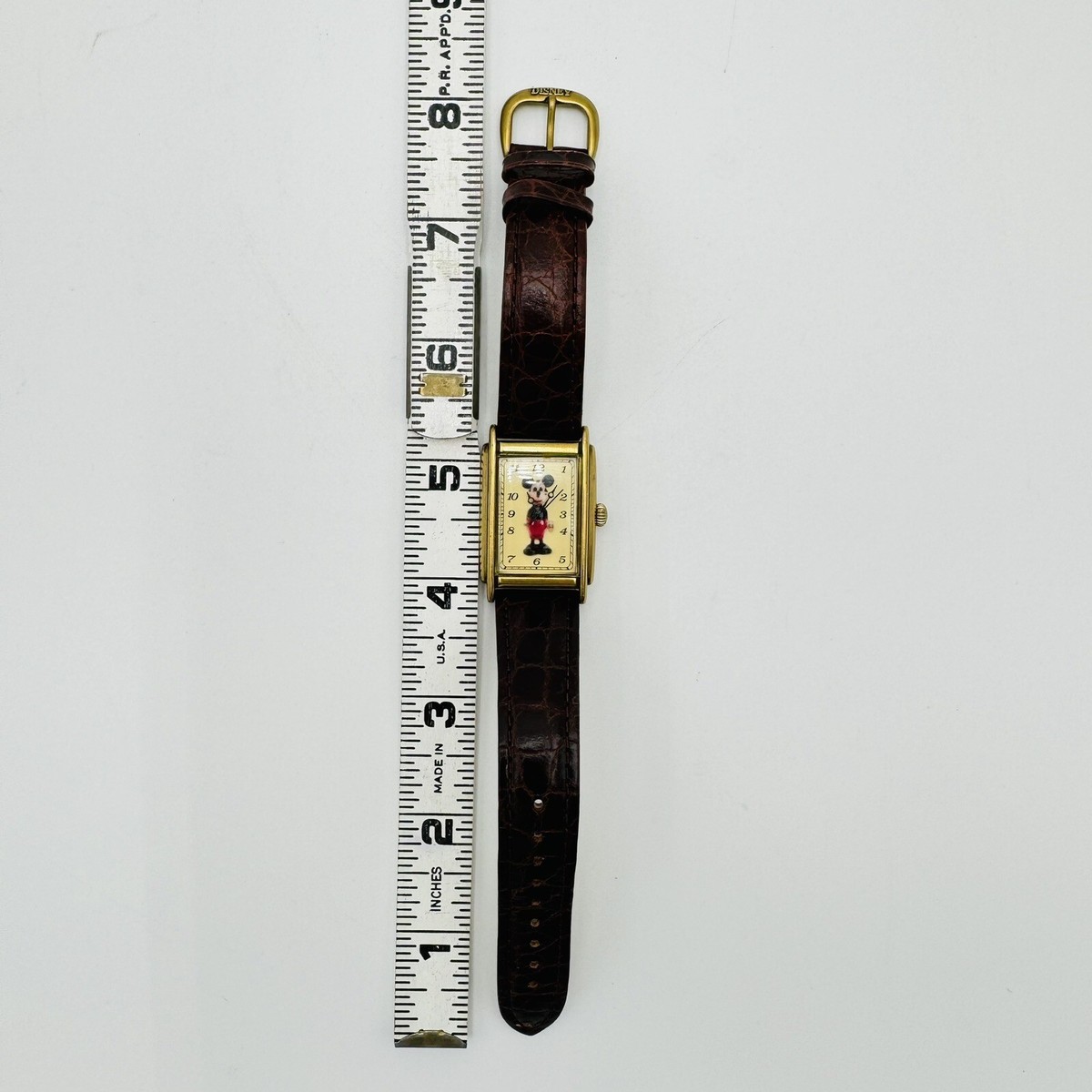 Disney Limited Edition Mickey Mouse Character Watch Mens Tank