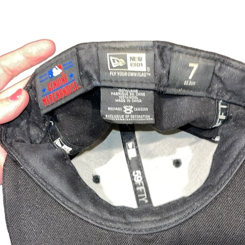 New Era NY YANKEES Authentic Collection 59FIFTY Black/White Fitted Size 7 Cap - Picture 12 of 14