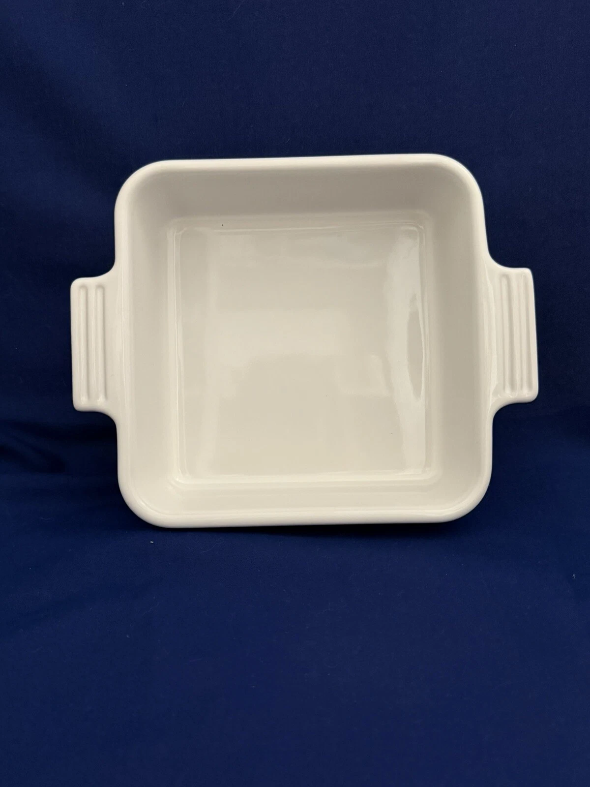 LE CREUSET SMALL STONEWARE ROASTING CASSEROLE BAKING DISH 6"X6" White