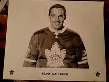 1966 1967 NHL HOCKEY FRANK MAHOVLICH PHOTO TORONTO MAPLE LEAFS HHOF LEGEND