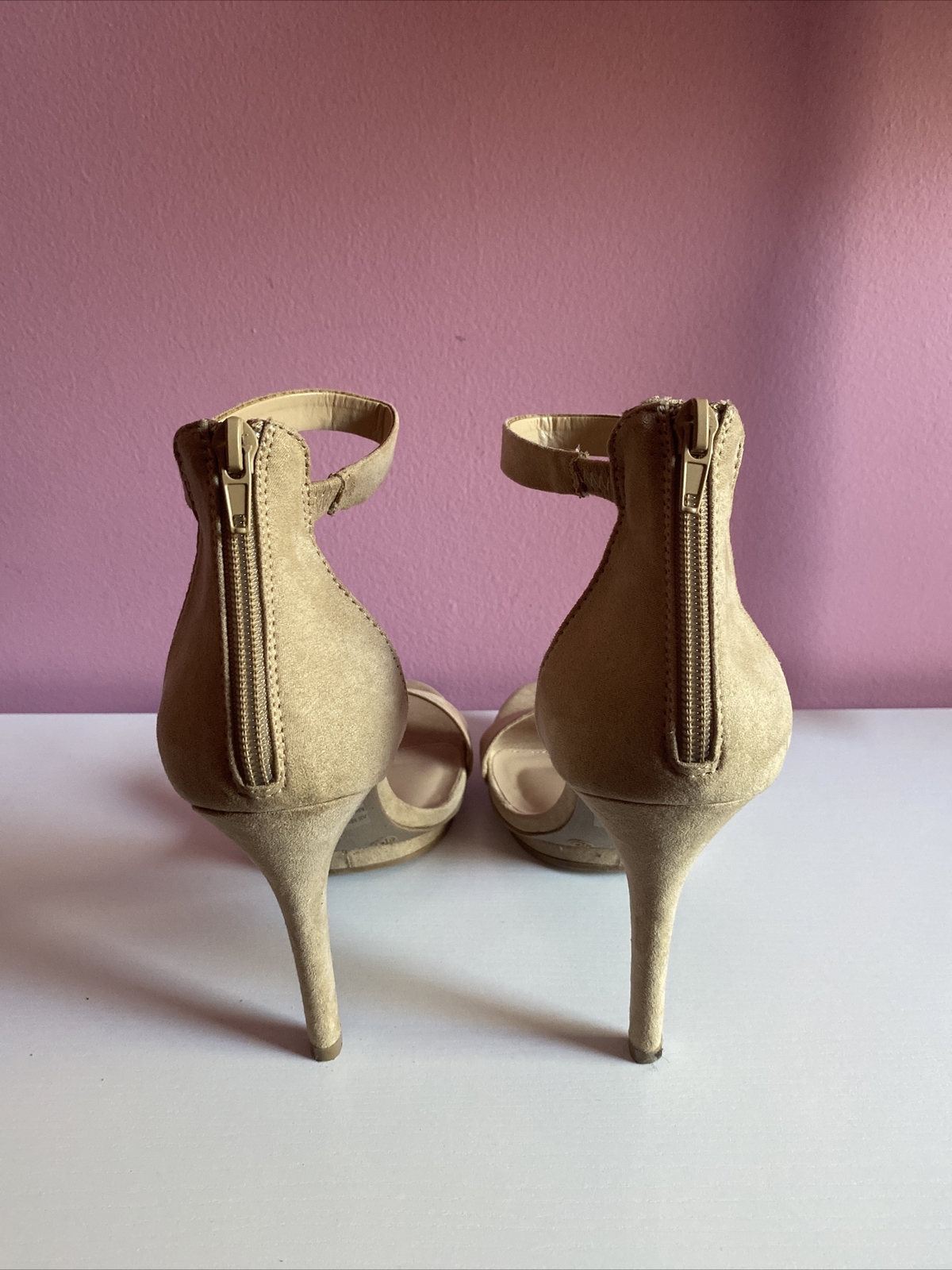 Trendy Fashionnova Heels Size 10 for Chic Style & Comfort image 2