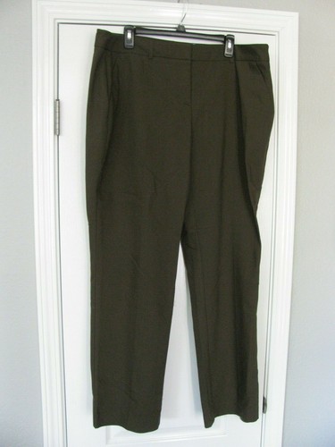 NWT APT. 9 TORIE Mid Rise Straight 