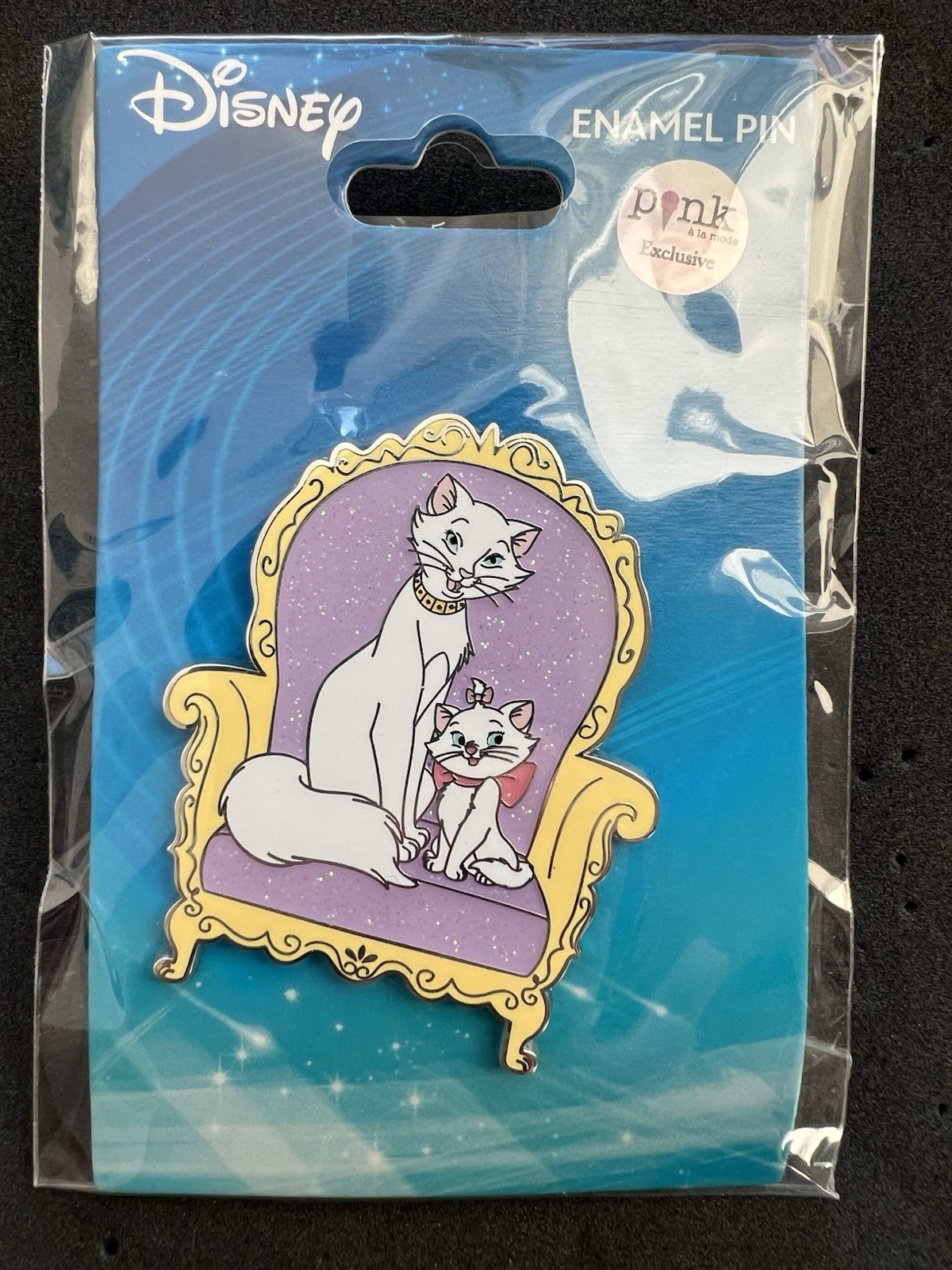 Disney Pink A La Mode PALM Aristocats Duchess Marie Chair Glitter Pin