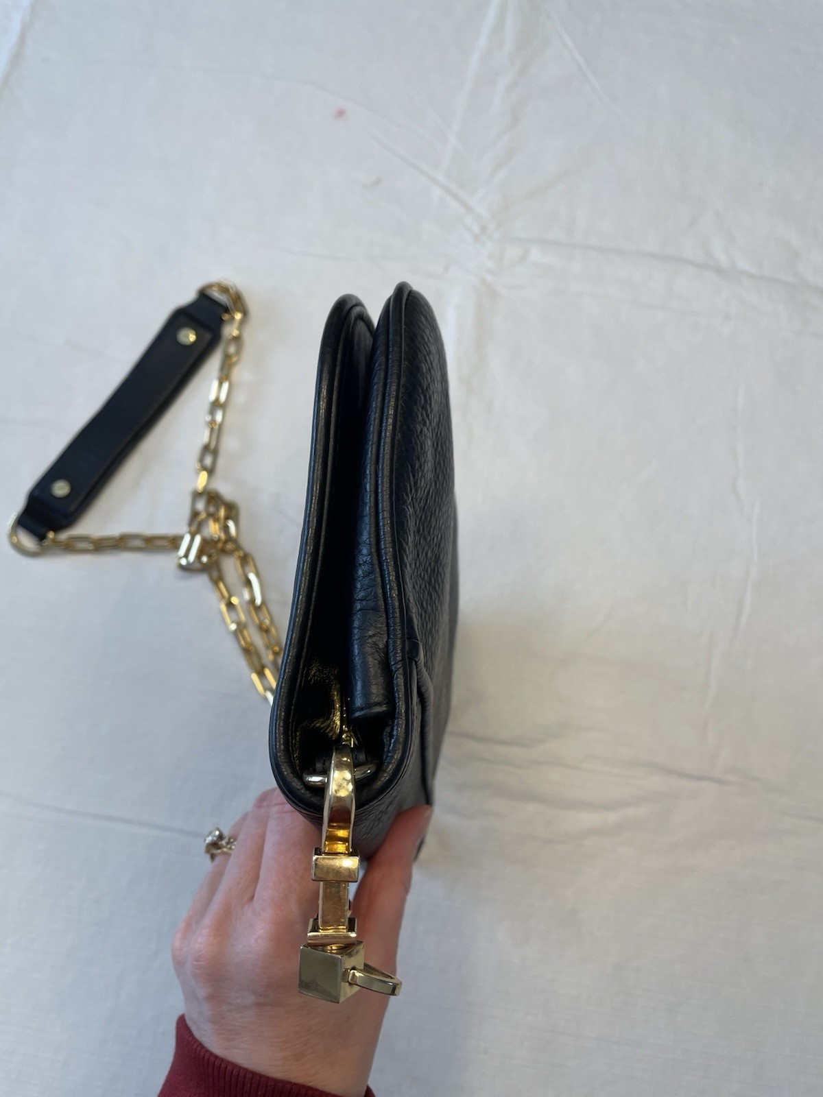 Tory Burch Amanda Logo Crossbody Pebbled Leather Clutch Black Gold Chain Link thumbnail 21