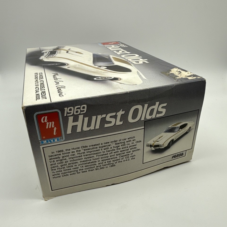 AMT Ertl 1969 Hurst Olds Muscle Car 1/25#6898 F/S In 1989 Model Kit ...