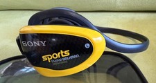 Sony Sports Walkman SRF-H5 AM/FM Radio Headphones Mega Bass Vintage   Excellent