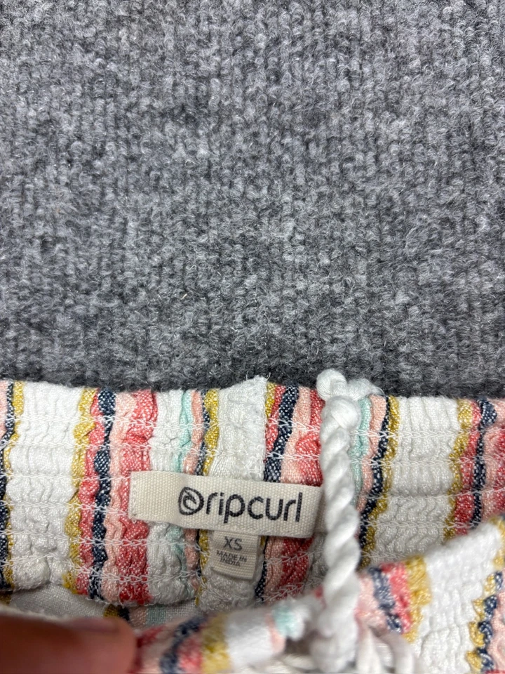 Calça feminina Ripcurl com cordão XS marfim listra coral bolsos jogger cônicos - Imagem 2 de 4