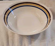 Vintage Pasta/Salad Bowl (T13)