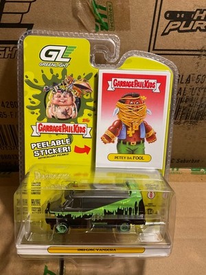 Greenlight Garbage Pail Kids 1983 GMC Vandura Van PETEY DA FOOL