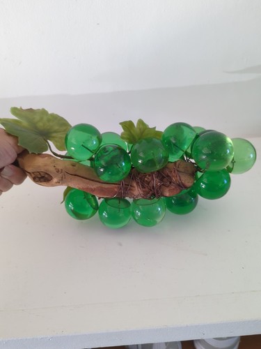 Acrylic Lucite Green Grape Cluster Driftwood Sculpture MCM Retro Leaves M41 - Picture 4 of 9