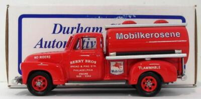 Durham 1/43 Scale DC29 - 1953 Chevrolet Tanker Mobilkerosene 1 Of 300