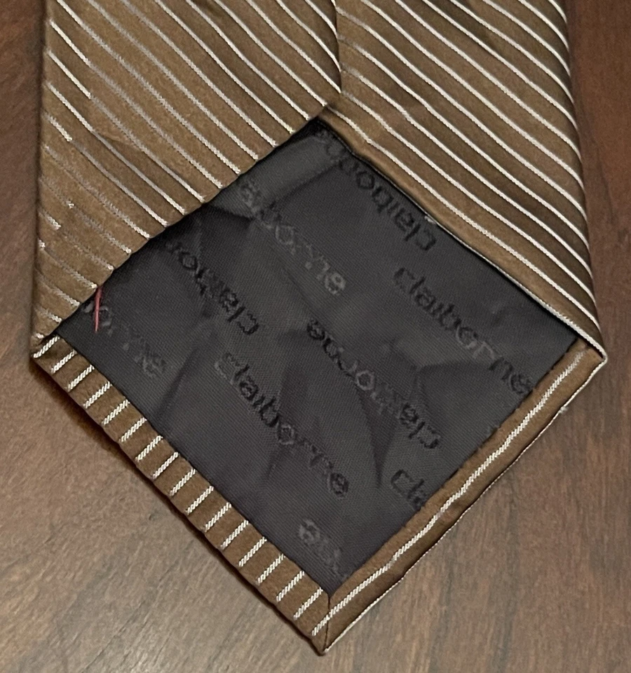 Claiborne Brown Hand Made 100% Silk Men’s Neck Tie Made In China - Image 2 of 4