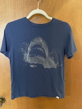 Gap Kids Boys Size XL Blue Short Sleeve T-Shirt, Shark Graphic  Textured EUC