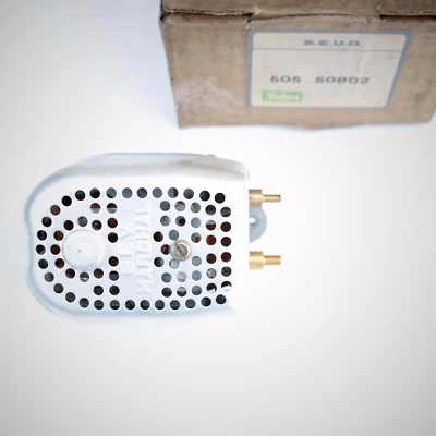 SEV MARCHAL Citroen Mehari ? Saviem? moteur essuie glace ancien modele Marchal neuf 24 Volts