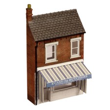 Bachmann 44-209 Scenecraft Low Relief Butchers Shop (Pre-Built)