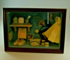 About Face Designs The Window Pane Curio Collection Nurse 182208 NEW