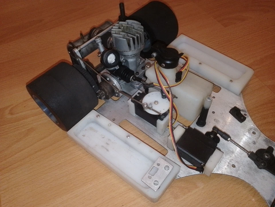 1/8 Mantua Sg 1/8 Nitro 1980s - Bild 4 von 4