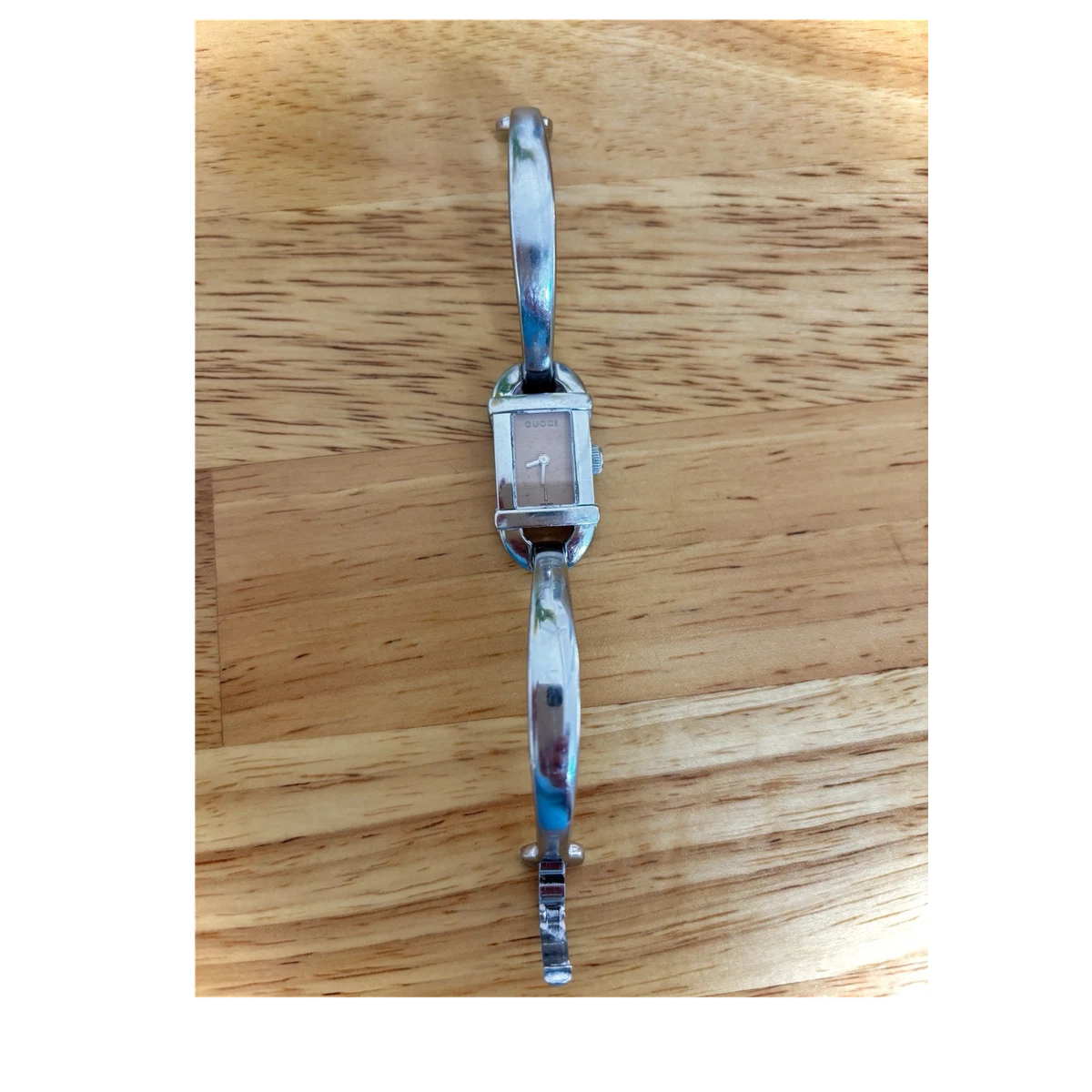 マイラさん専用 GUCCI 1500 Rectangle Bangle Wat Gucci 1500L Limited Edition Vintage Bangle Ladies Watch with White