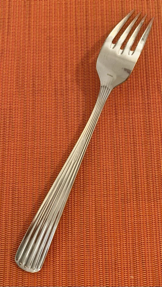 "Horquilla de cena Hoffritz Fascination patrón brillante 18/10 acero inoxidable 8"" China" Foto 2 de 4