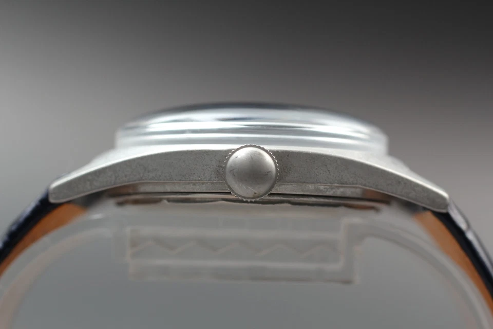 Reloj para hombre Omega Dirty Dozen manual militar 36 mm raro de la década de 1940 [casi como nuevo] Foto 3 de 4