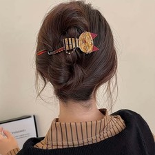 Cute Durable Stable Easy-To-Use Well-Made 4-Piece Cartoon Cat Acrylic Hair Clips