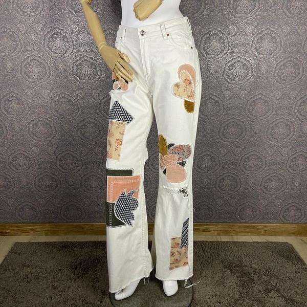 Women Bershka Jeans Beige Cotton 27 / S