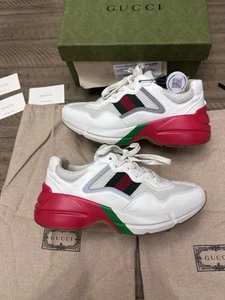 Baskets Gucci Rhyton taille 7,5 g