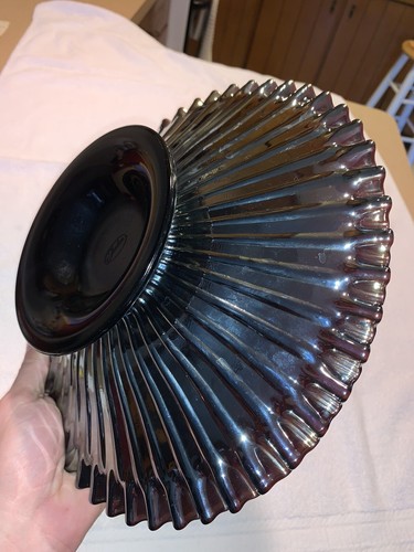 Pedestal Fenton Northwood Vidrio de Carnaval Negro Amatista Corazón y Flores - Imagen 8 de 11
