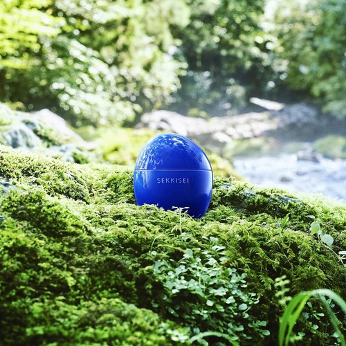 SEKKISEI Clear Wellness UV Defense Milk Sunscreen Waterproof SPF50+ PA++++ 50ml - Picture 2 of 7