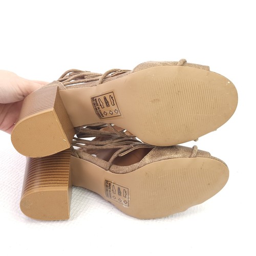 Qupid Gladiator Atrappy Shoes Block Heel Peep Toe Sandals Shoes Womens Size 8.5 - Picture 6 of 7