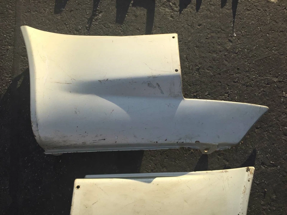 Extensiones de parachoques Porsche 911 / 911S 1974-1977 911.503.067.02 911.503.068.02 G7 Foto 2 de 4