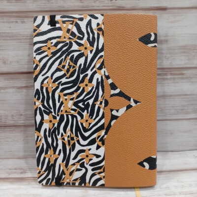 Louis Vuitton Monogram Giant Jungle Cahier Clemence Notebook