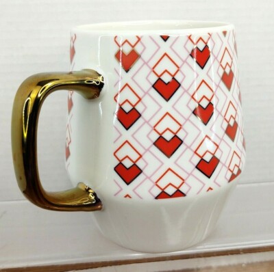 Edible Arrangement 21oz Geometric Tringle Heart Gold Handle Coffee Tea Cup Mug
