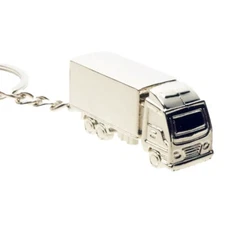 Semi Trailer Truck Trucker 18 Wheeler Lorry Pickup Keychain Grade B (2 pack)