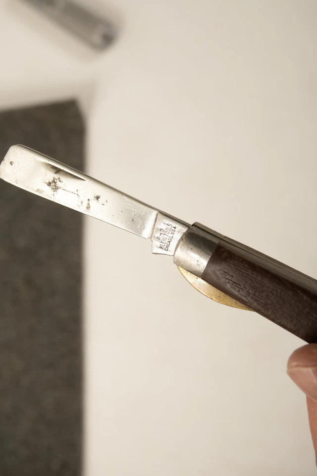 Cuchillo de Bolsillo Klein Tools 1 Hoja Bloqueo (B4A/JSF6) Cuchilla Plegable Pie de Oveja Foto 4 de 4