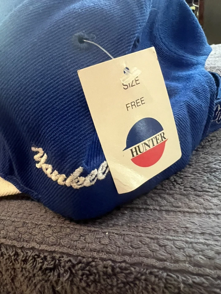 GORRA LOGO NEW YORK YANKEES. SOMBRERO. AZUL OSCURO BLANCO BORDADO Y RIBETE Foto 2 de 4