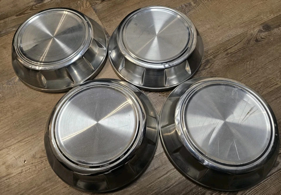 Calotas de roda de prato de cachorro Dodge Truck 1980-1994 10" 4x4 4x2 D100 B100 Mopar fabricante de equipamento original - Imagem 4 de 4