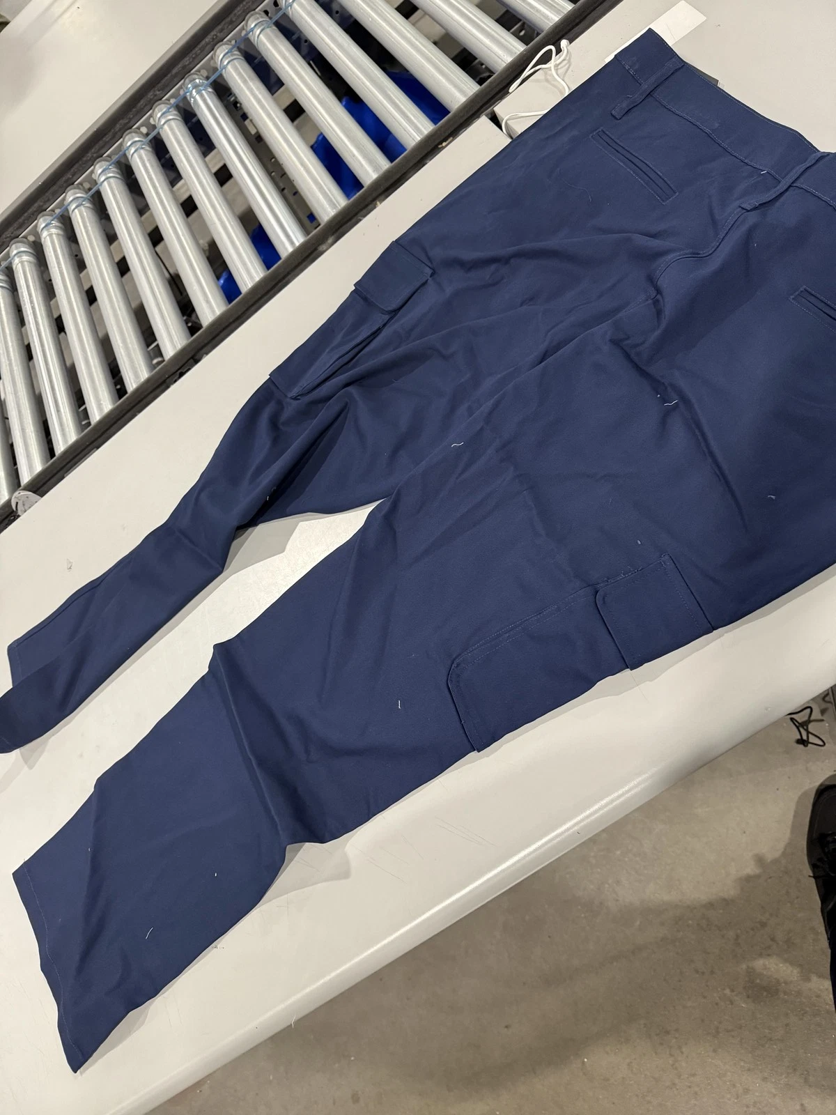 START FLEX STRETCH COTTON CARGO PANTS - SIZE: MEN 42 - NAVY